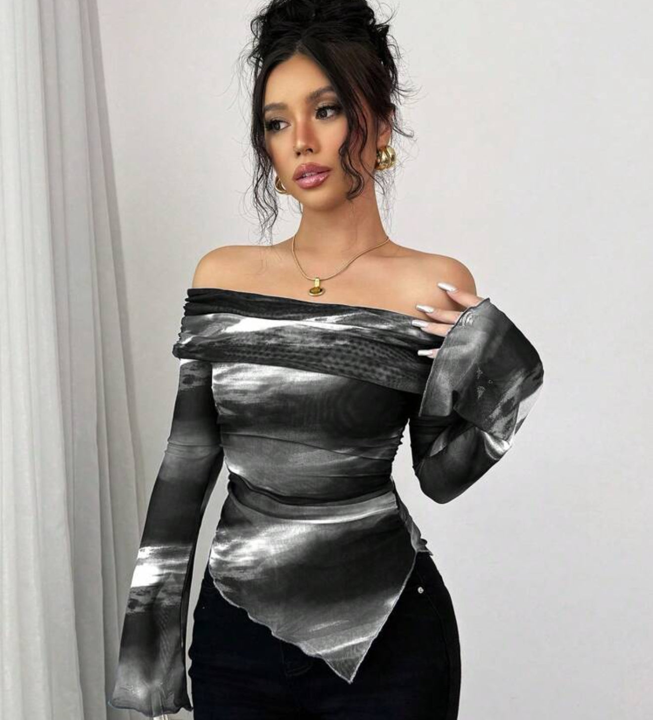 Women's Off Shoulder Long Sleeve Simple Top