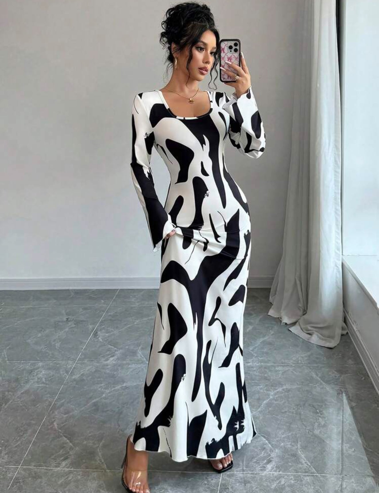 Flared Cuff Crew Neck Long Sleeve Cinched Waist Dress