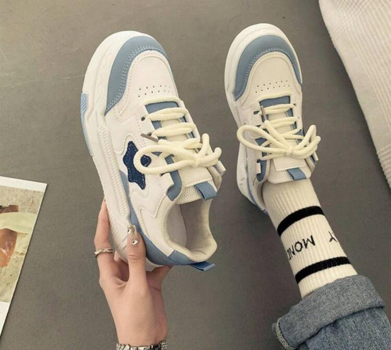 2024 Spring New Arrival Women's Thick-Soled White Sneakers, Popular Starry Casual Sports Shoes For Students