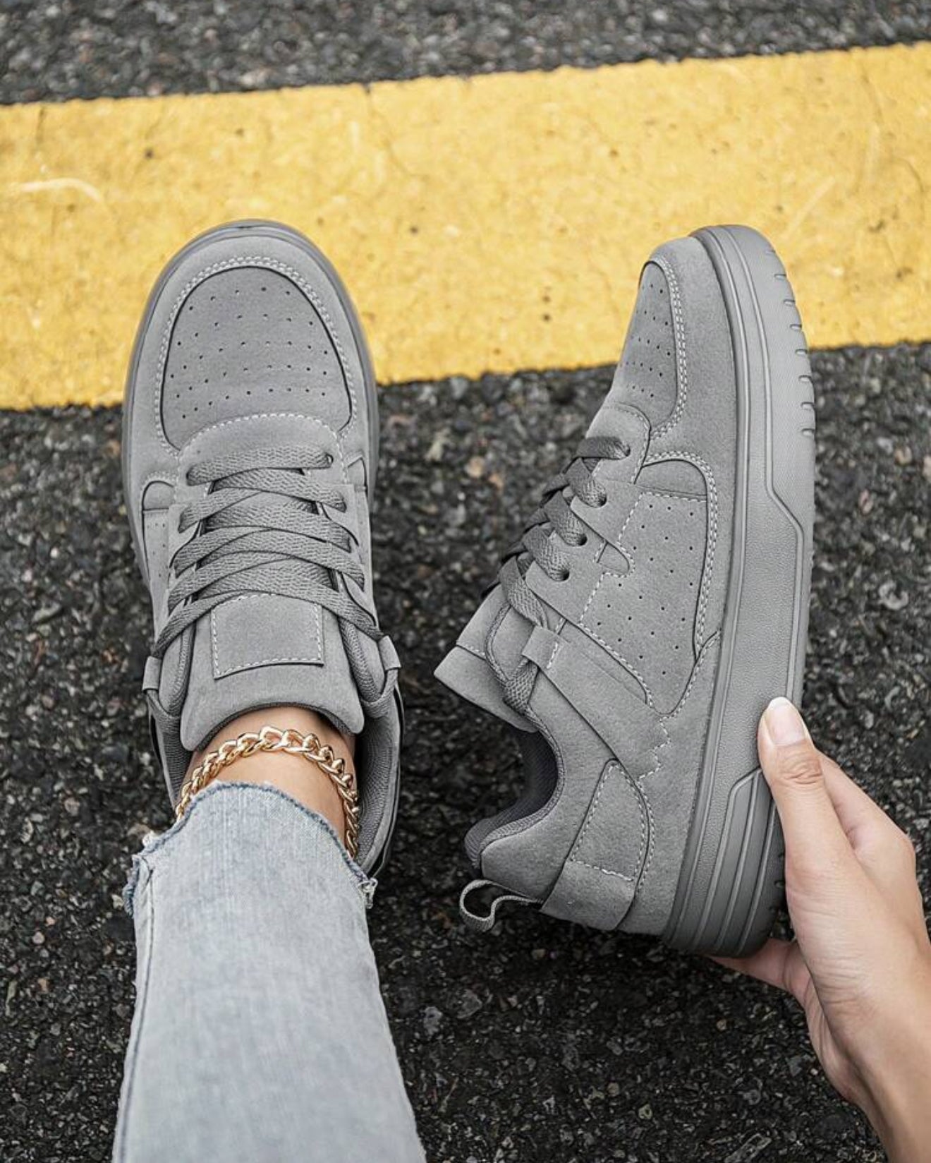 Women Simple Patchwork Comfortable Casual Shoes, Personalized Fashion Business Lace-Up Skateboard Shoes