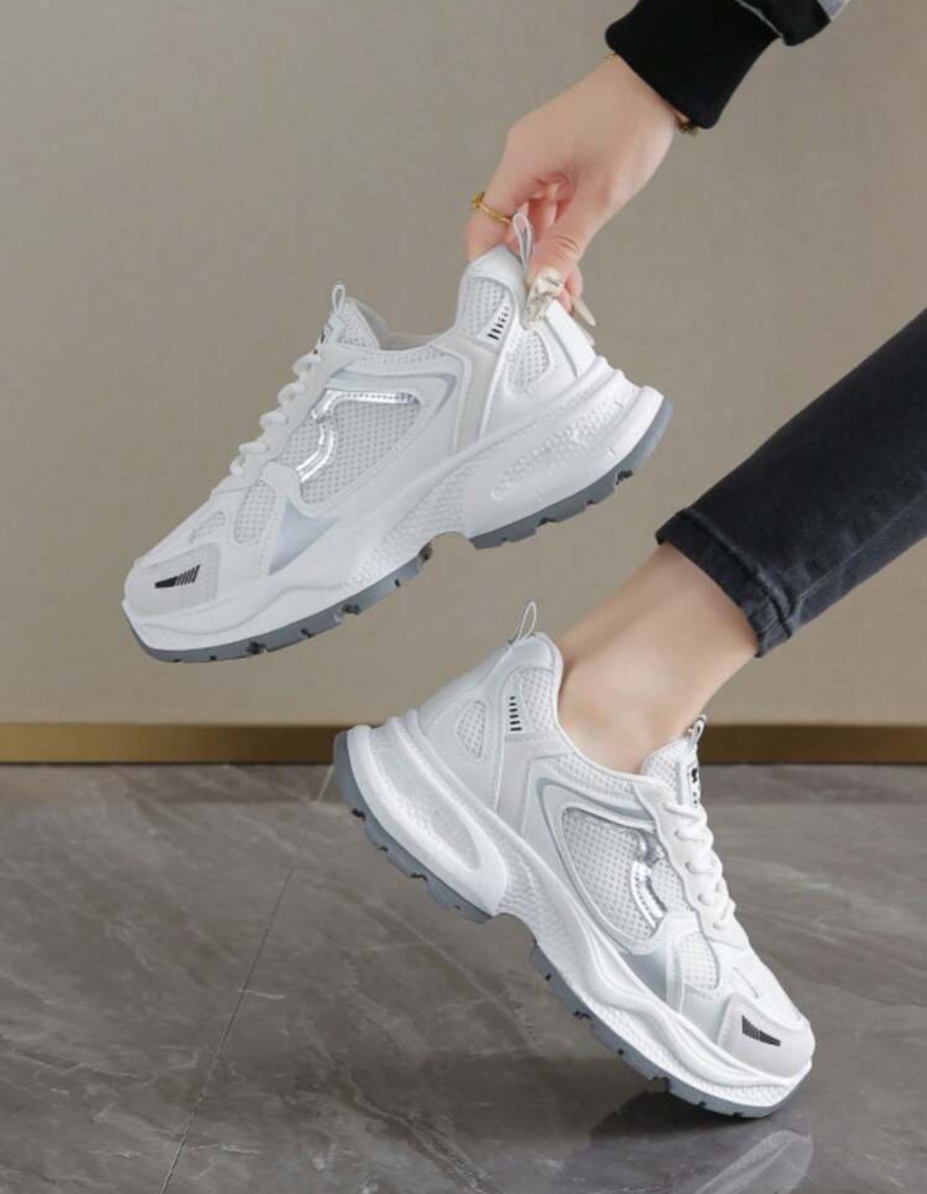 Women's Spring/Autumn New Style Sports Chunky Sneakers, Mesh Breathable Platform Wedge Heel Casual Shoes, Light-Weight Lace-Up Fashion Sneakers, White/Gray Colors, Running Shoes