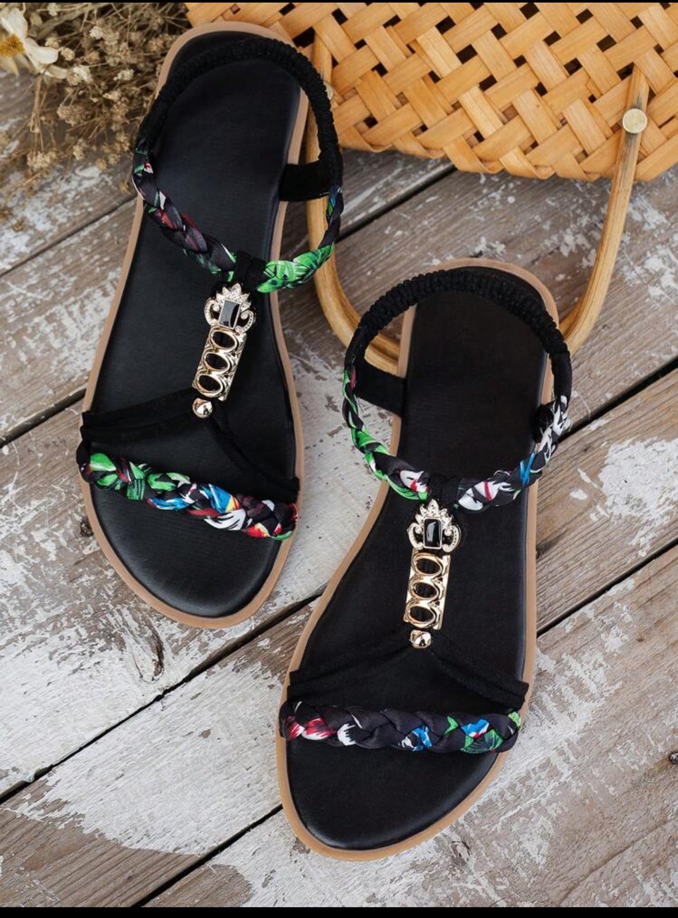 Women's Beige Cross Strap Flat Sandals, Open Toe Lightweight Slip-On Casual Shoes, Anti-Skid Vacation Beach Shoes With Random Woven Floral Retro Pattern And Tassel